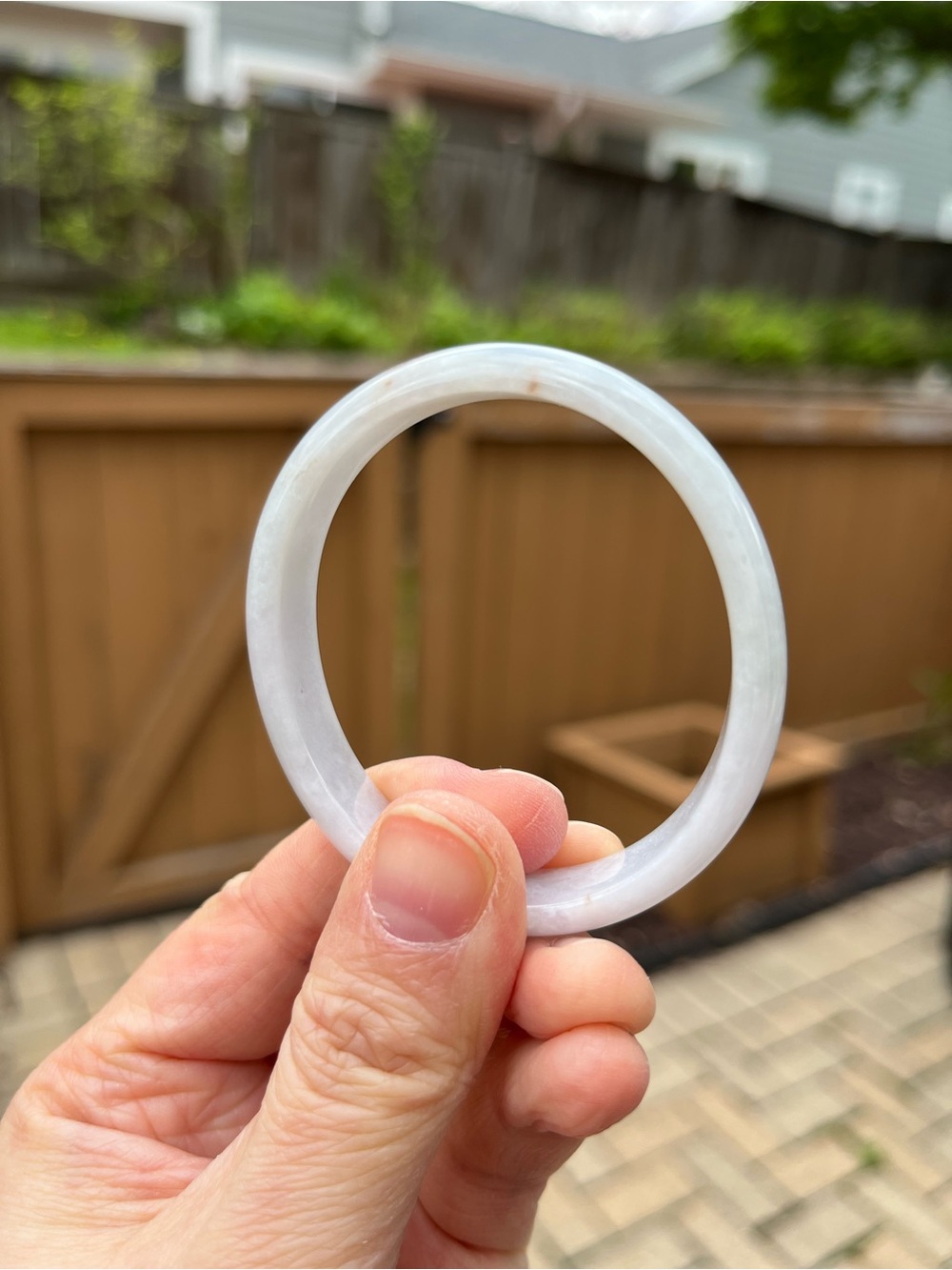 BW085-OR Oval 51.4/45.3mm Certified Untreated Grade A Burmese Jadeite Bangle